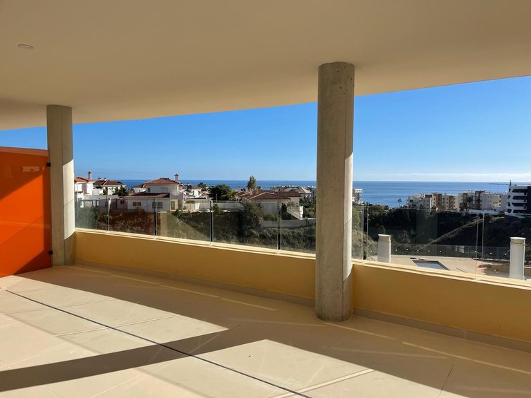 Apartment for Sale in Higueron, Malaga 40