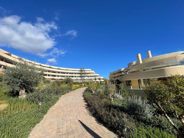 Apartment for Sale in Higueron, Malaga 59