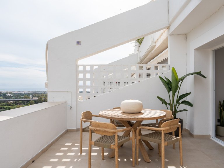 Apartment for Sale in La Quinta, Malaga 12