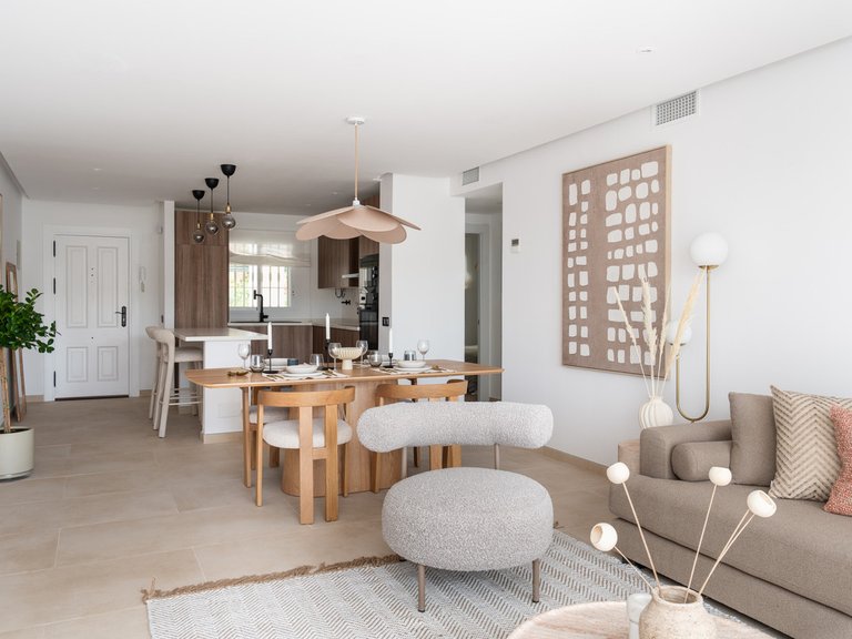 Apartment for Sale in La Quinta, Malaga 6