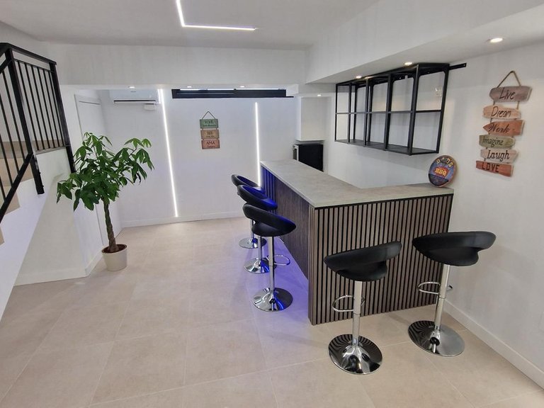 Villa for Sale in Alhaurín De La Torre, Malaga 24