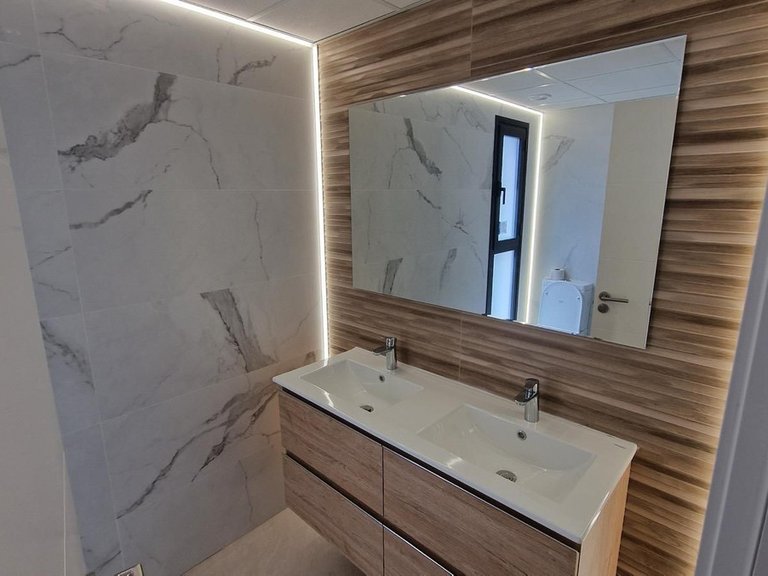 Villa for Sale in Alhaurín De La Torre, Malaga 28