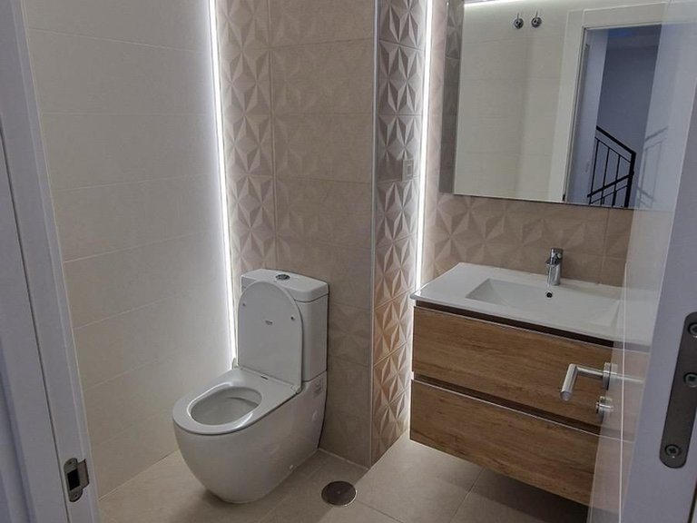 Villa for Sale in Alhaurín De La Torre, Malaga 50