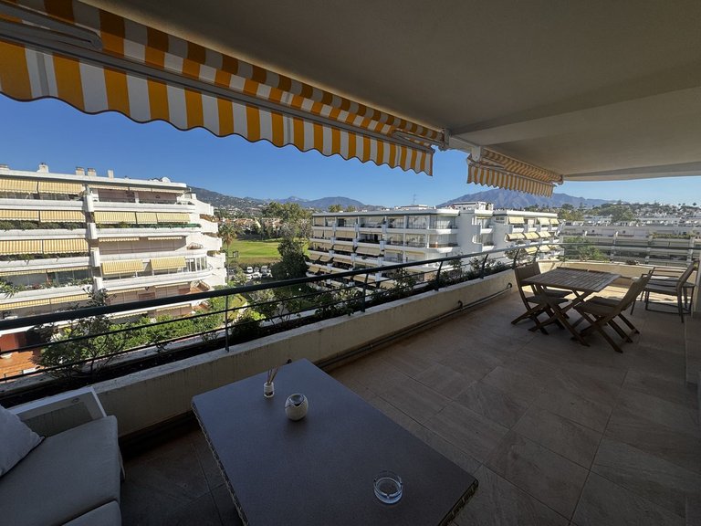 Apartment for Sale in Guadalmina Alta, Malaga 6