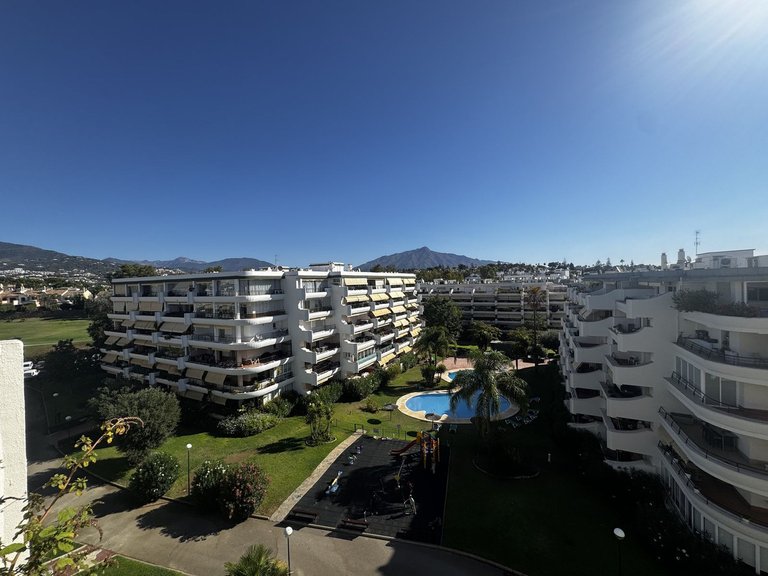 Apartment for Sale in Guadalmina Alta, Malaga 9
