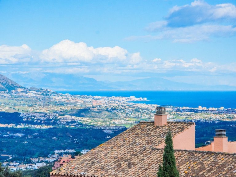 Apartment for Sale in Inland La Mairena, Malaga 20