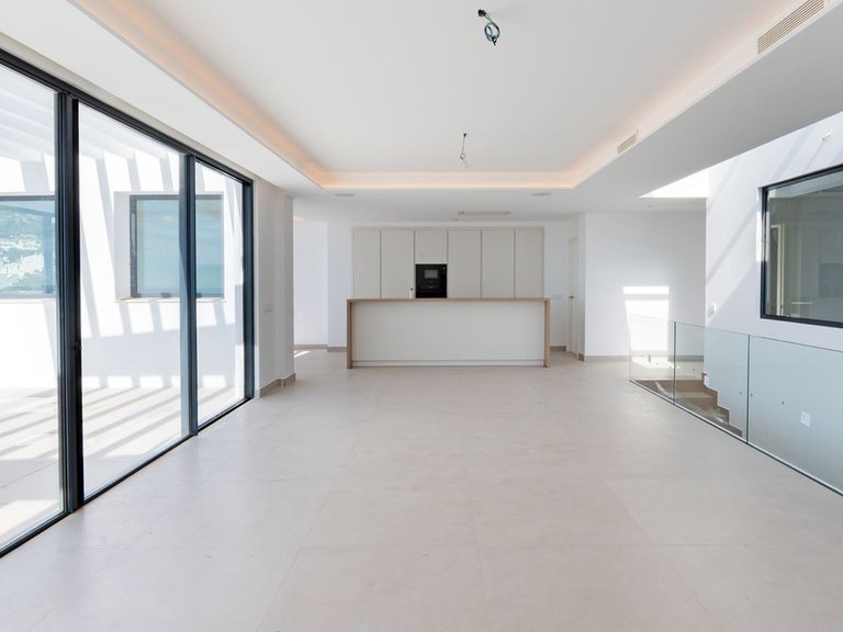 Villa for Sale in Benalmadena, Malaga 13