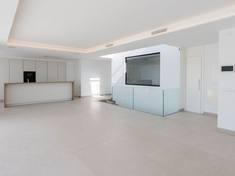 Villa for Sale in Benalmadena, Malaga 16