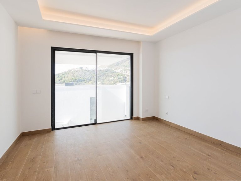 Villa for Sale in Benalmadena, Malaga 35