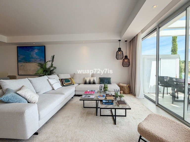 Apartment for Sale in Casares, Malaga 9