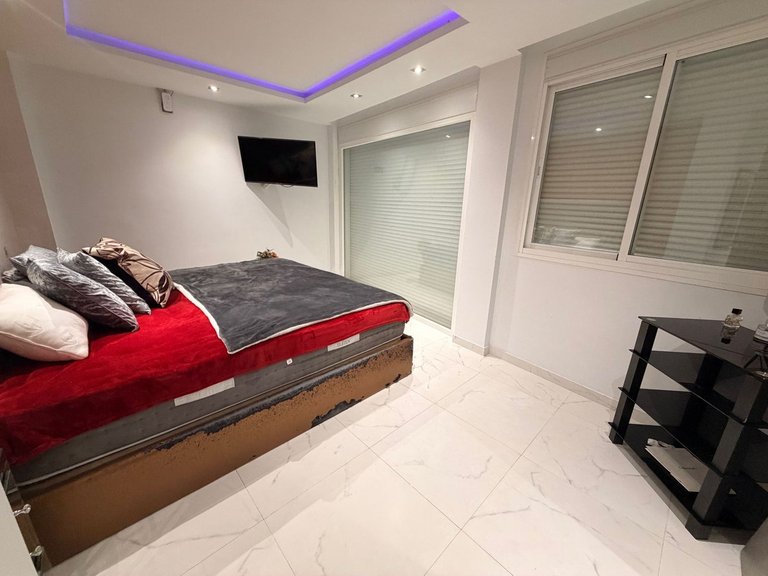 Villa for Sale in Coín, Malaga 12