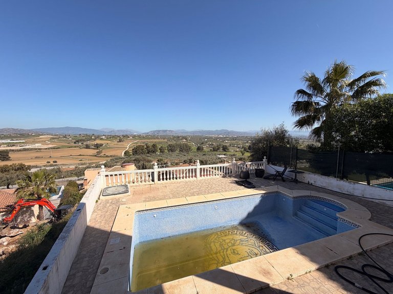 Villa for Sale in Coín, Malaga 34
