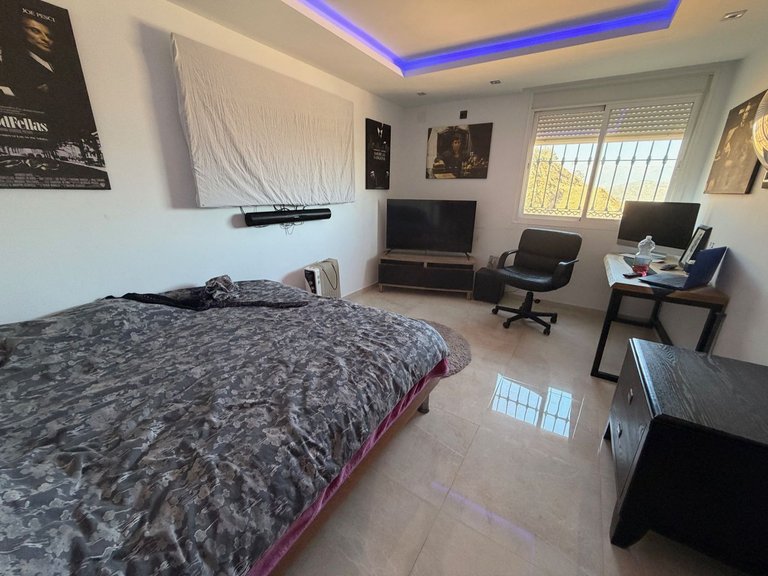 Villa for Sale in Coín, Malaga 9