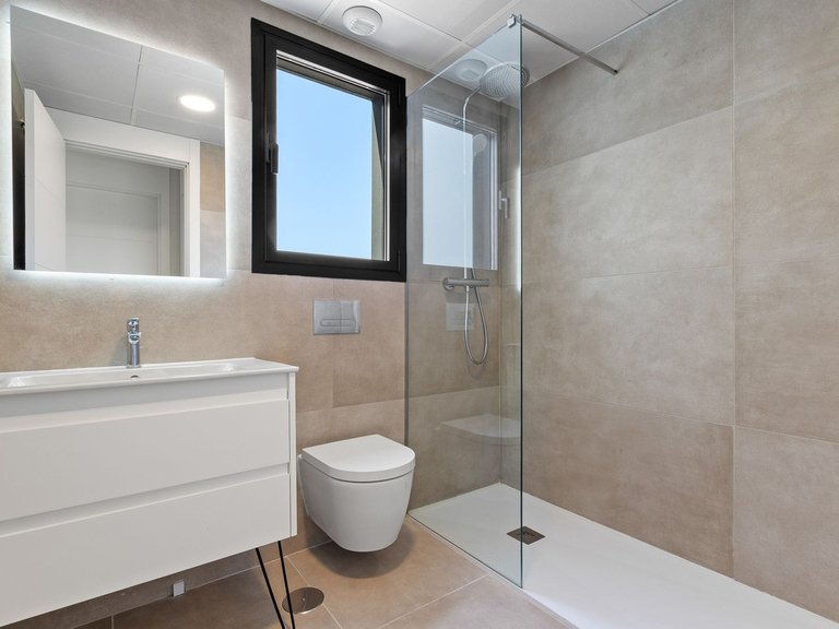 Apartment for Sale in Playamar, Malaga 11