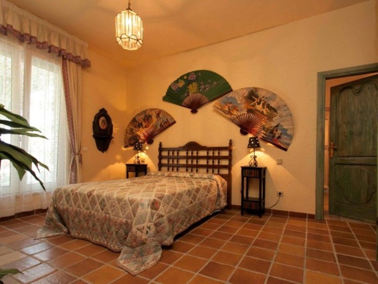 Villa for Sale in Cerros Del Aguila, Malaga 11