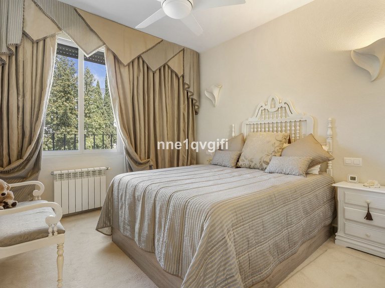 Apartment for Sale in Nagüeles, Malaga 19