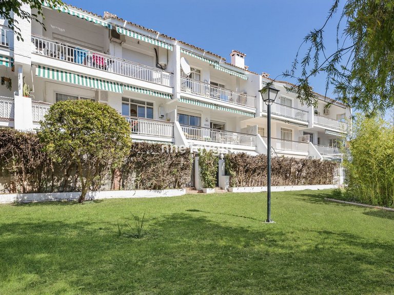 Apartment for Sale in Nagüeles, Malaga 8