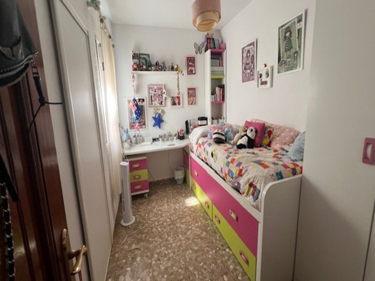 Apartment for Sale in La Trinidad, Malaga 20