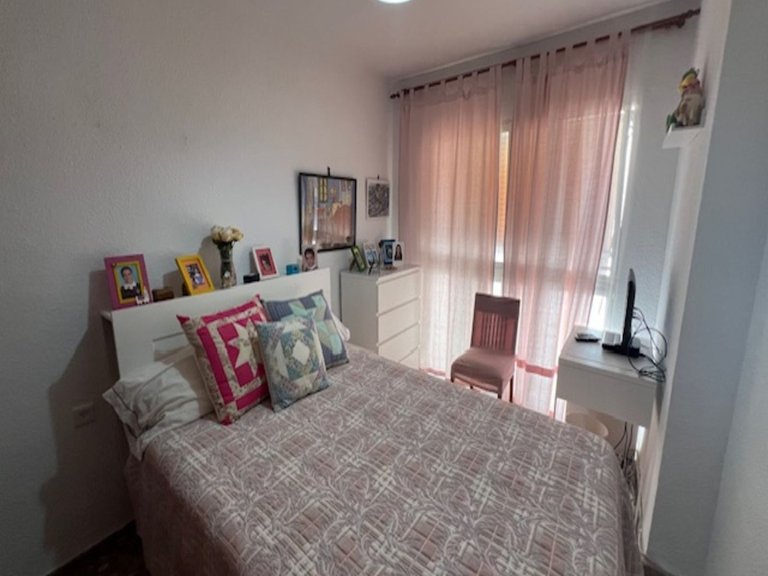 Apartment for Sale in La Trinidad, Malaga 22