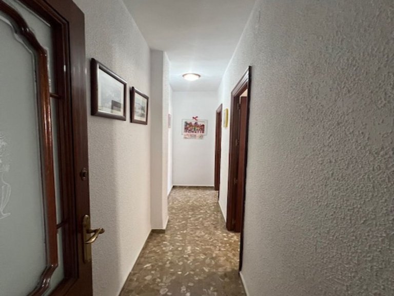 Apartment for Sale in La Trinidad, Malaga 25