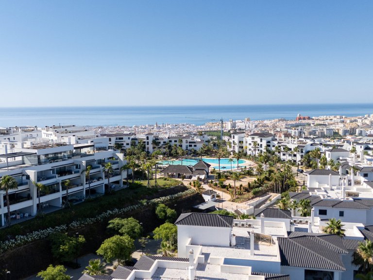 Apartment for Sale in Estepona, Malaga 40
