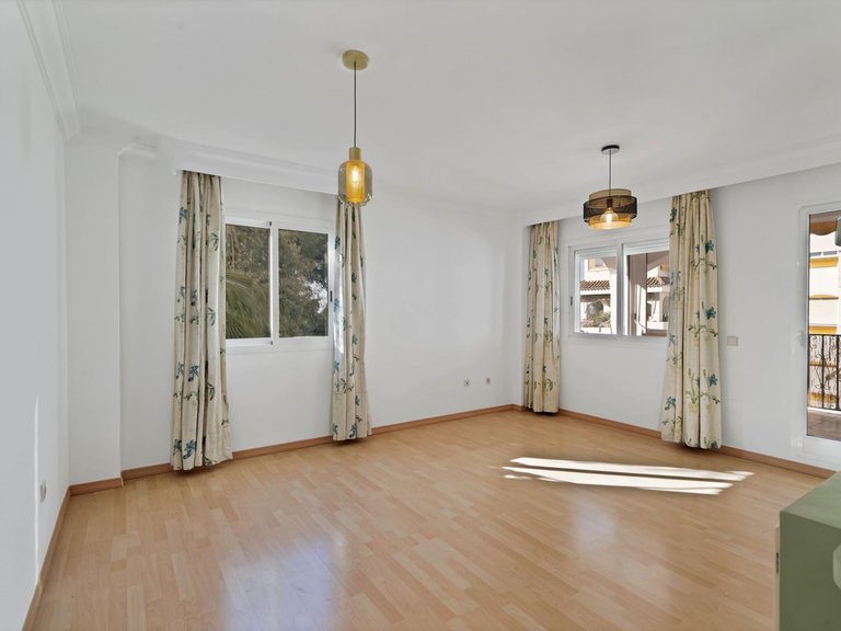 Apartment for Sale in Marbella, Malaga 13