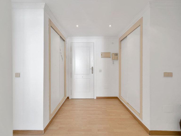 Apartment for Sale in Marbella, Malaga 2