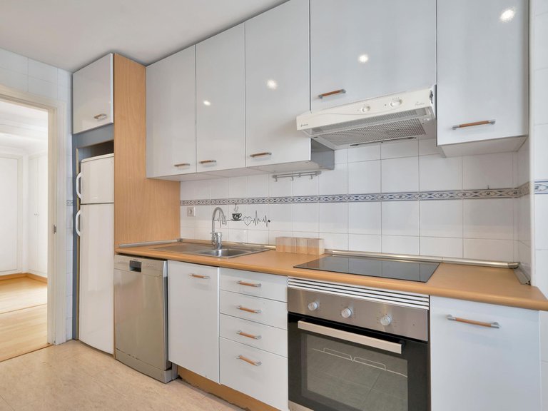 Apartment for Sale in Marbella, Malaga 20