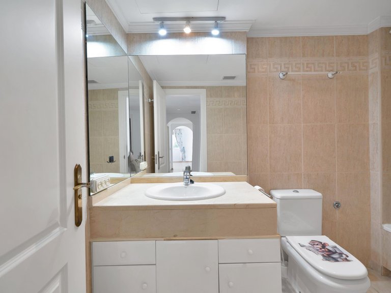 Apartment for Sale in Marbella, Malaga 4
