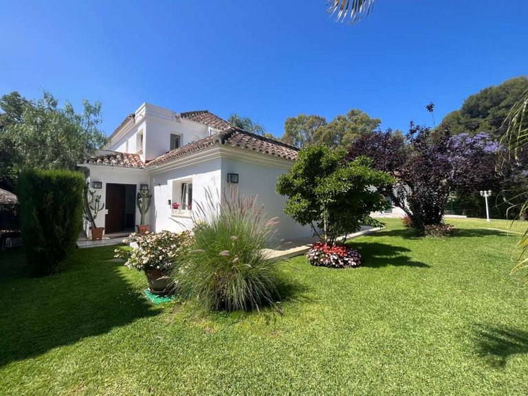 Villa for Sale in Mijas, Malaga 4