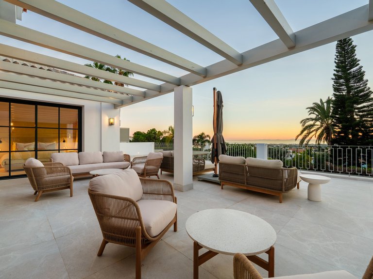 Villa for Sale in La Quinta, Malaga 49