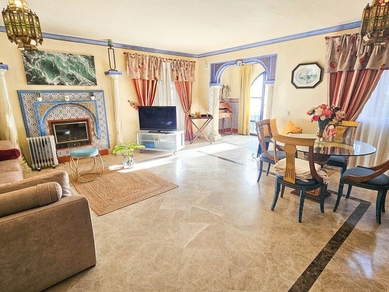 Villa for Sale in Casares Playa, Malaga 10