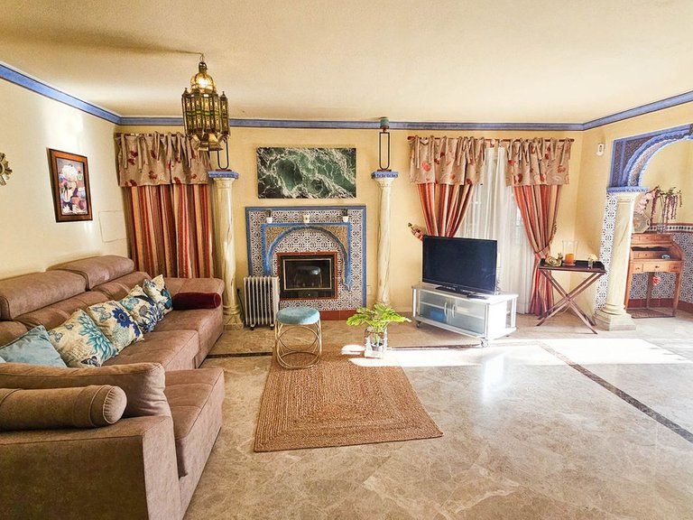 Villa for Sale in Casares Playa, Malaga 7