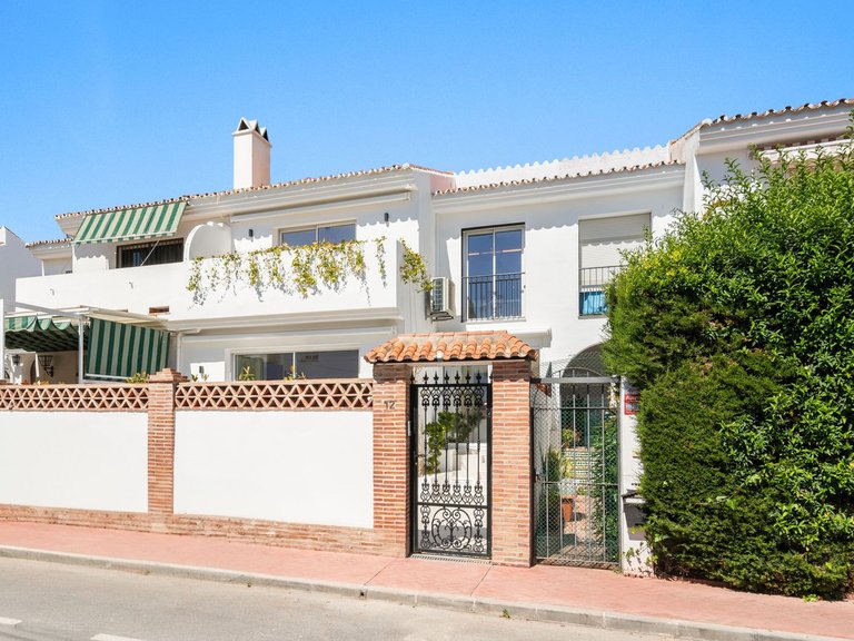 Villa for Sale in San Pedro De Alcántara, Malaga 17