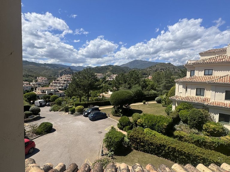 Apartment for Sale in Benahavís, Malaga 18