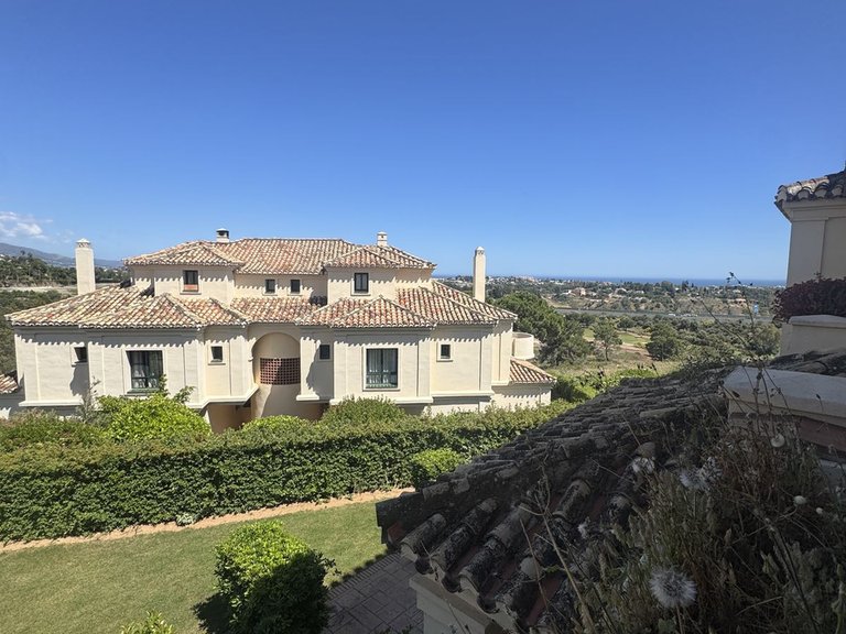 Apartment for Sale in Benahavís, Malaga 23