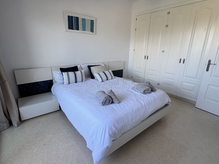 Apartment for Sale in Benahavís, Malaga 24