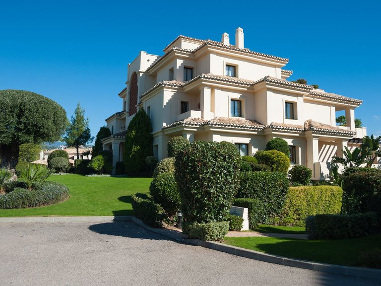 Apartment for Sale in Benahavís, Malaga 45