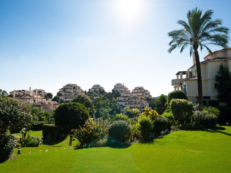 Apartment for Sale in Benahavís, Malaga 46