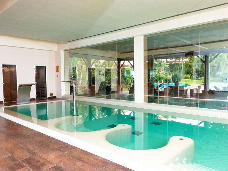 Apartment for Sale in Benahavís, Malaga 47