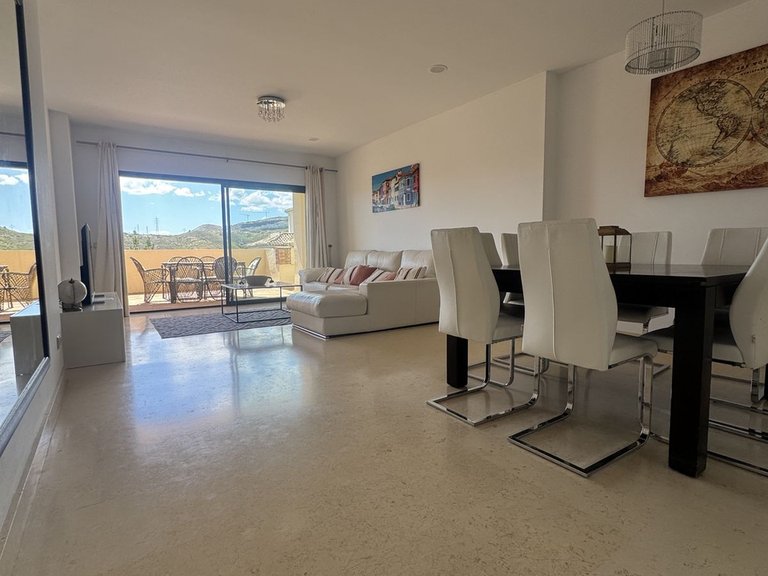 Apartment for Sale in Benahavís, Malaga 5