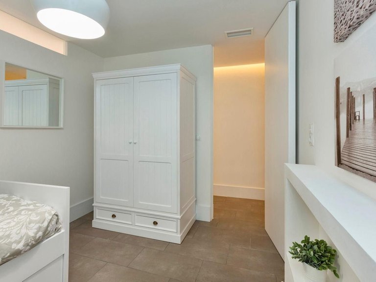 Apartment for Sale in The Golden Mile, Malaga 13
