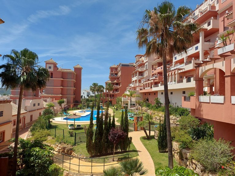Apartment for Sale in La Duquesa, Malaga 1
