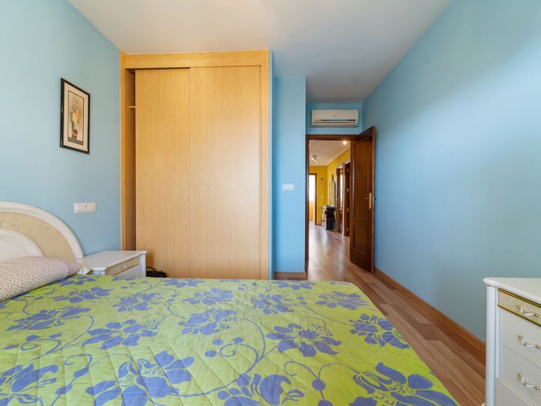 Apartment for Sale in Fuengirola, Malaga 12