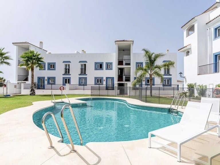Apartment for Sale in Benahavís, Malaga 16
