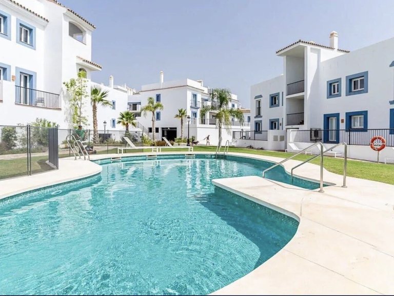 Apartment for Sale in Benahavís, Malaga 17