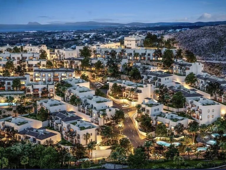 Apartment for Sale in Benahavís, Malaga 24