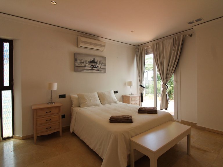 Villa for Sale in Benalmadena, Malaga 21