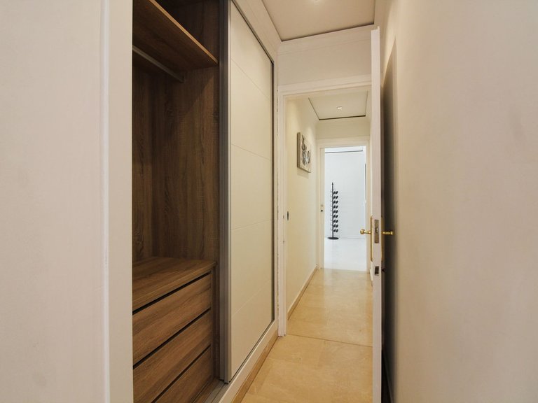 Villa for Sale in Benalmadena, Malaga 23