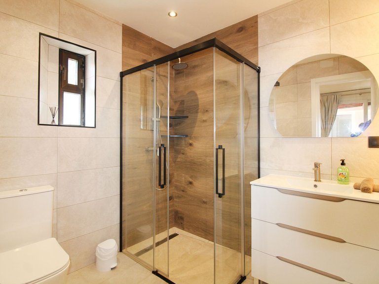 Villa for Sale in Benalmadena, Malaga 32